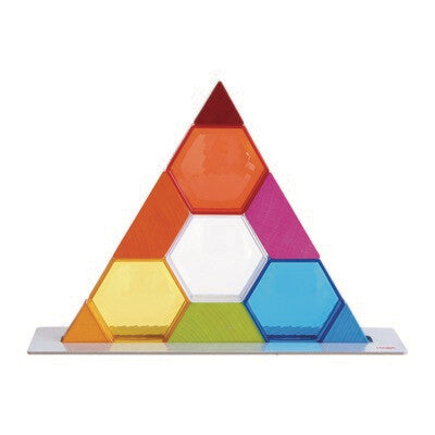 Gioco di incastro di cristalli colorati