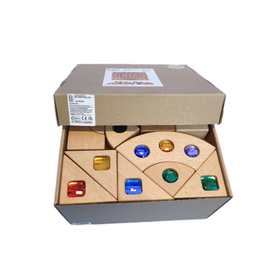 44 blocs avec des bijoux