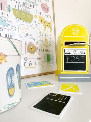 Boîte aux lettres avec accessoires