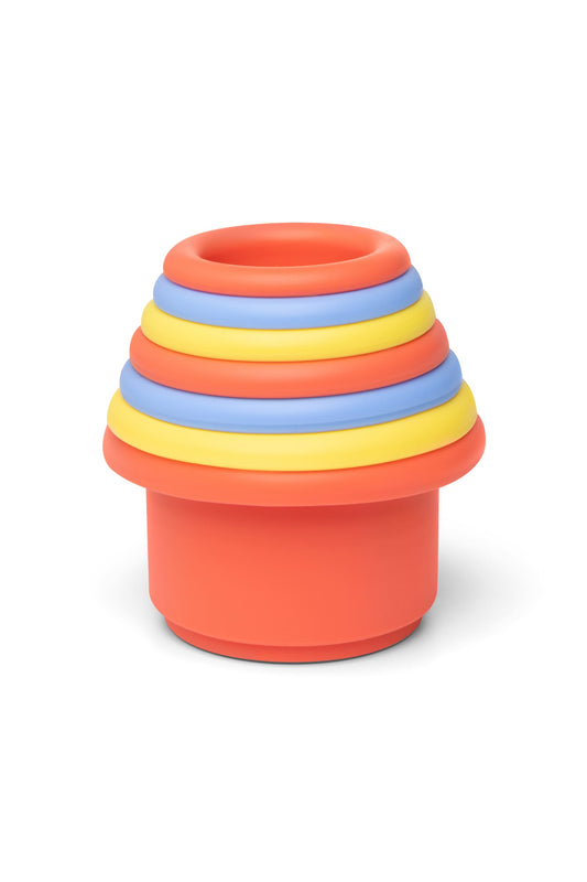 Gobelets rouges, jaunes et bleus