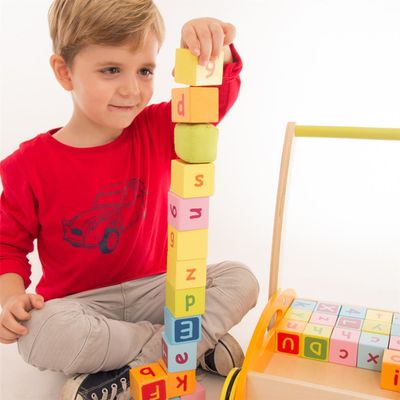 Chariot avec cubes