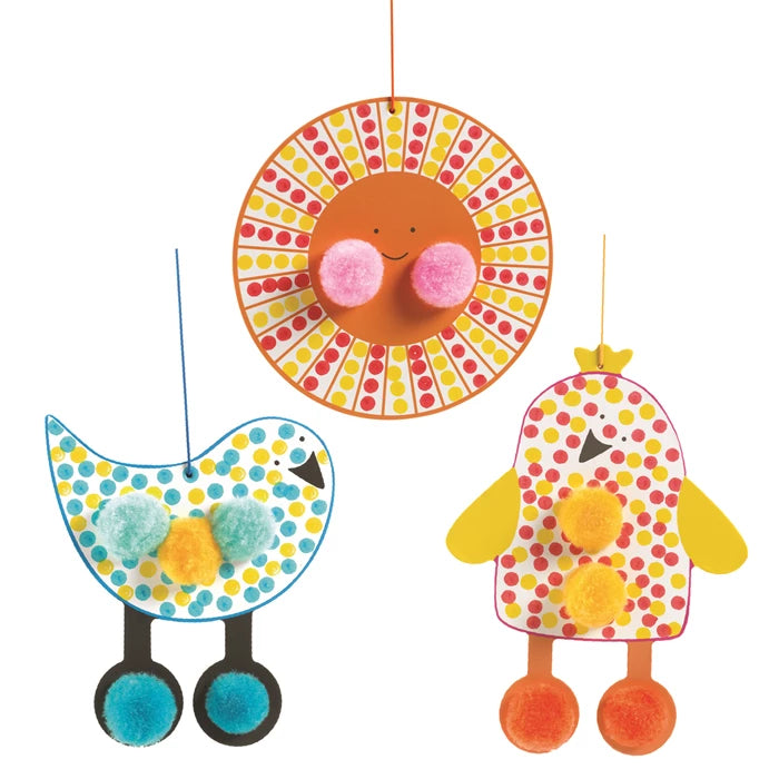 Des Points et des pompons Dans le ciel